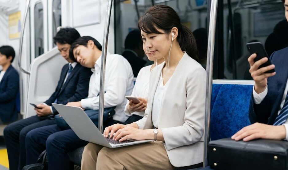 働きながら通信課程で学ぶメリット